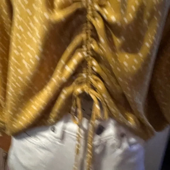 Social Gypsy Top - Picture 7 of 10